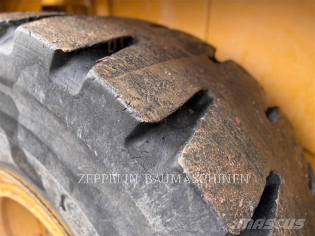 CAT 950M Carregadeiras de rodas