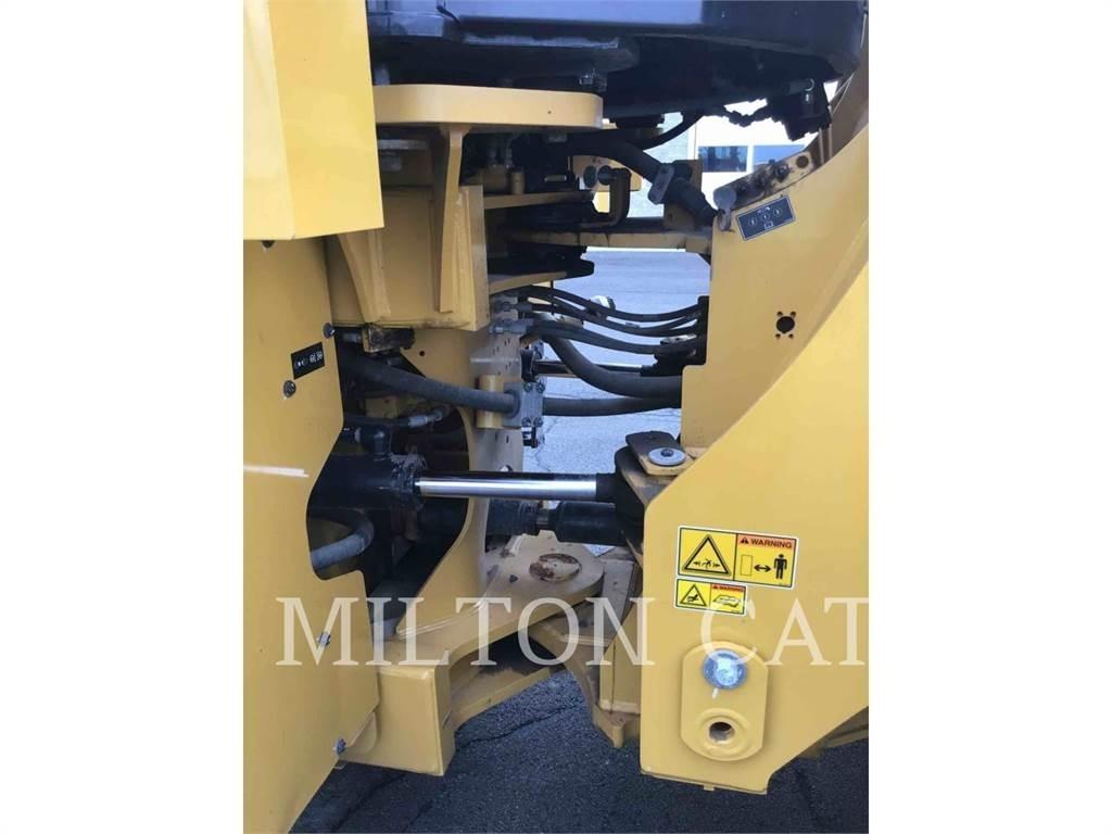 CAT 962M Carregadeiras de rodas