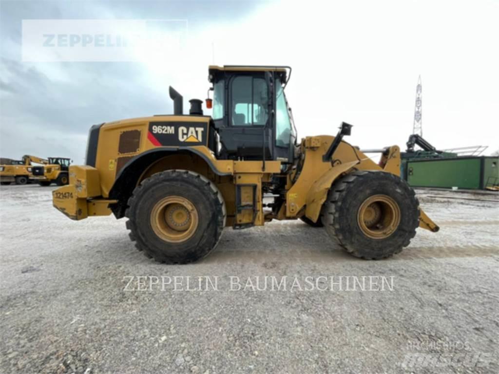 CAT 962M Carregadeiras de rodas