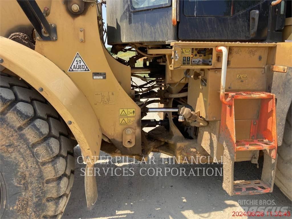 CAT 962M Carregadeiras de rodas