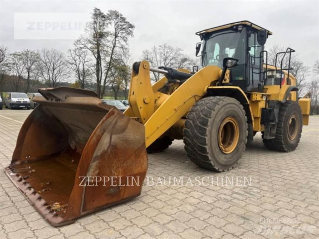 CAT 962M Carregadeiras de rodas