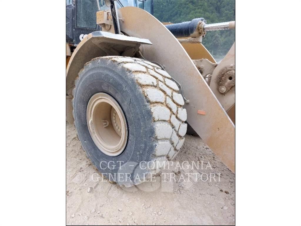 CAT 962M Carregadeiras de rodas