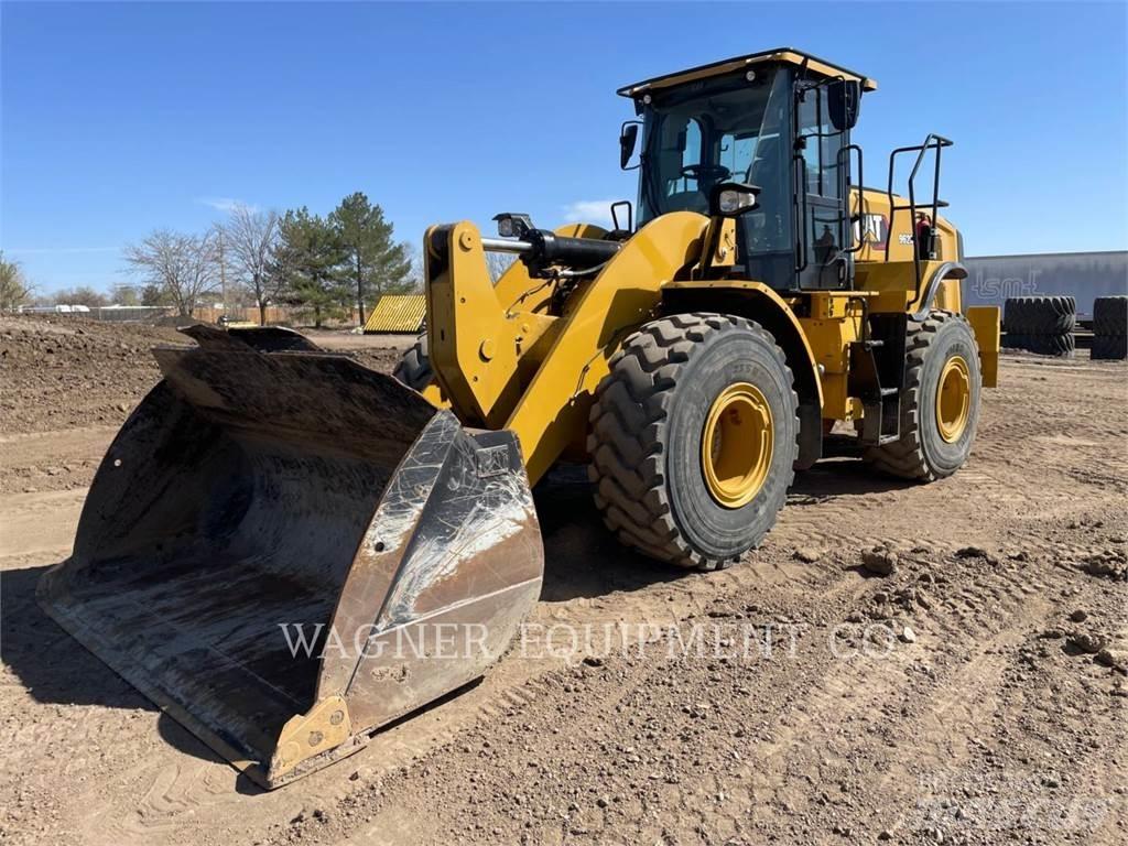 CAT 962M Carregadeiras de rodas