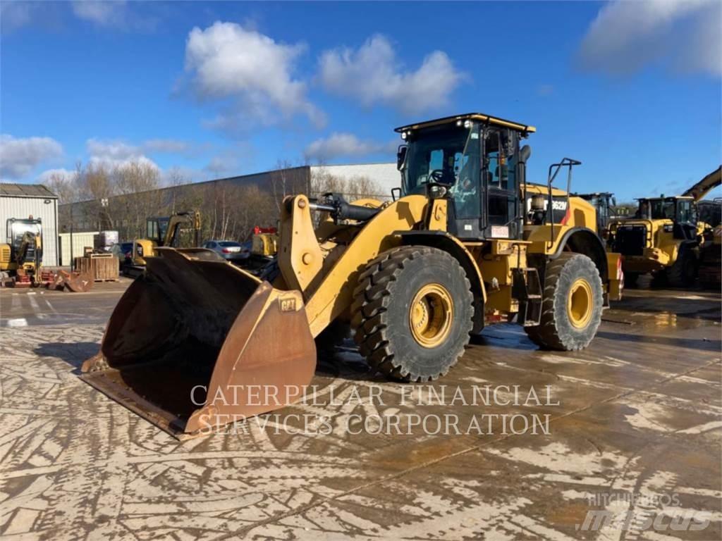 CAT 962M Carregadeiras de rodas