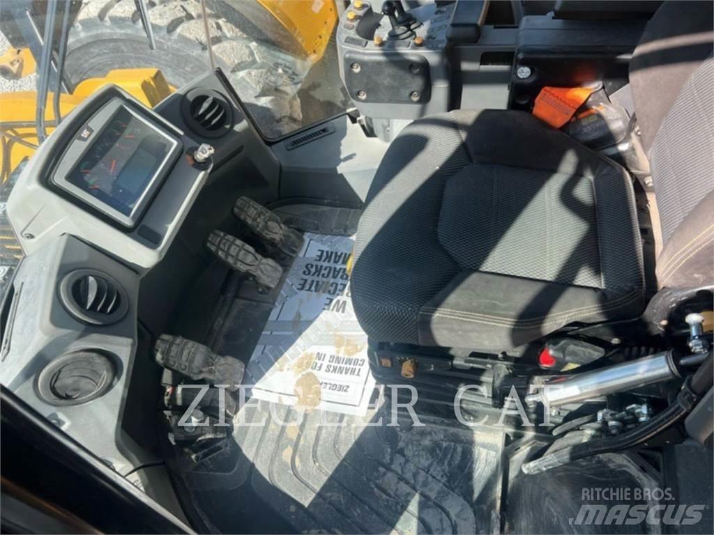 CAT 962M Carregadeiras de rodas