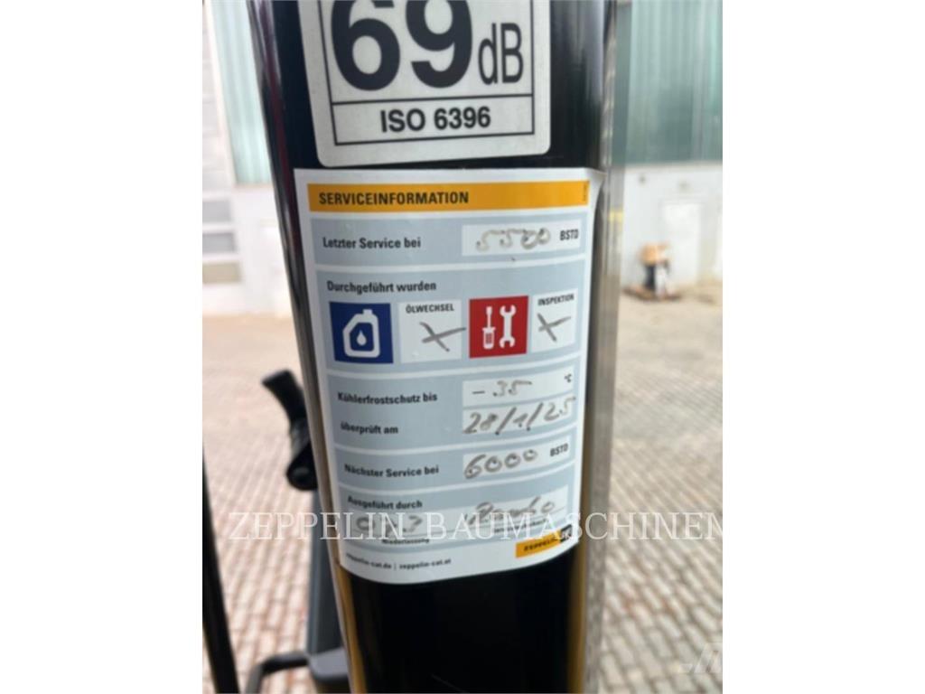 CAT 962M Carregadeiras de rodas