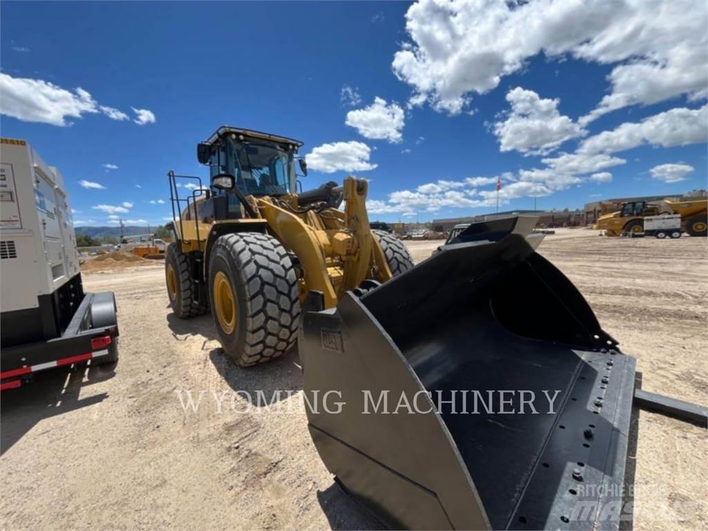 CAT 966 Carregadeiras de rodas