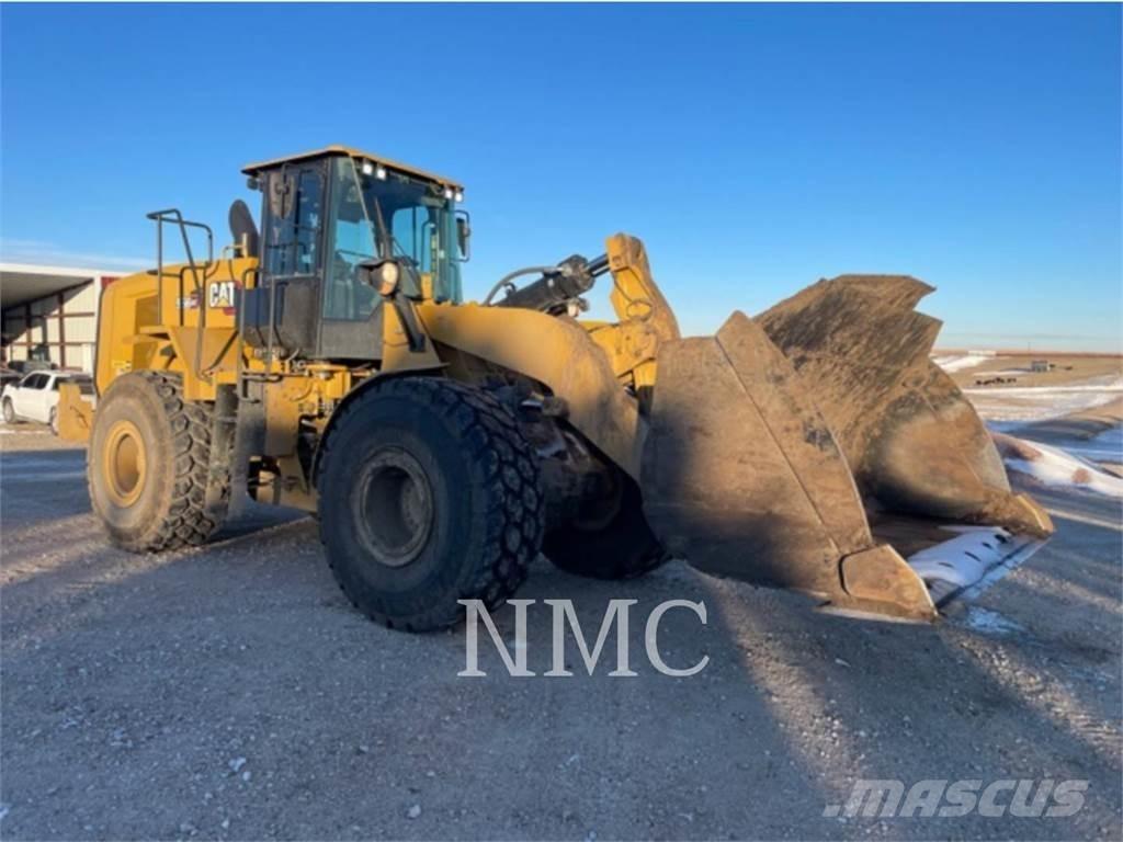 CAT 966 Carregadeiras de rodas