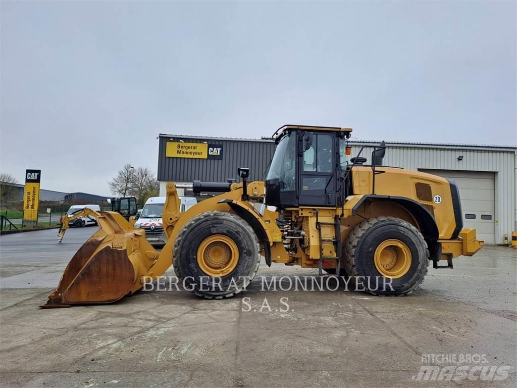 CAT 966 Carregadeiras de rodas