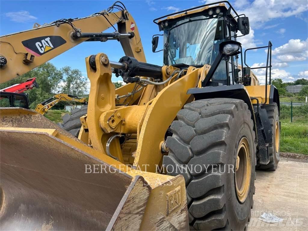 CAT 966 Carregadeiras de rodas