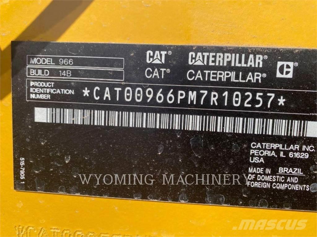 CAT 966 Carregadeiras de rodas