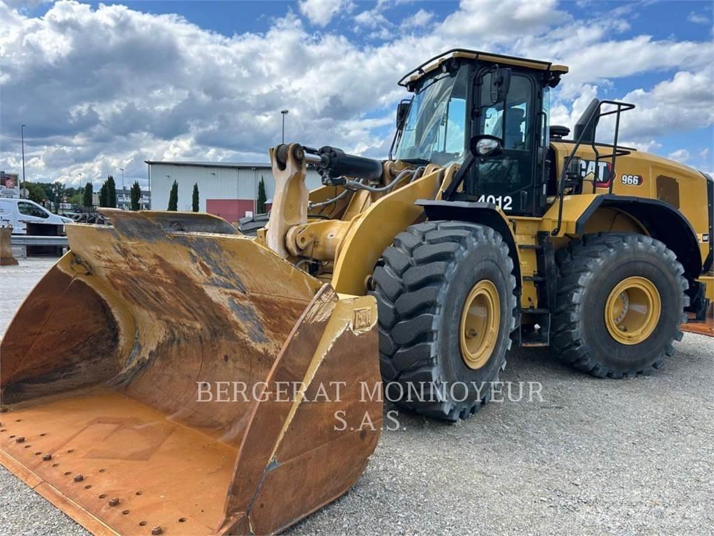 CAT 966 Carregadeiras de rodas
