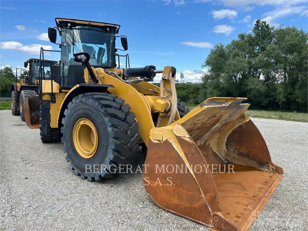 CAT 966 Carregadeiras de rodas