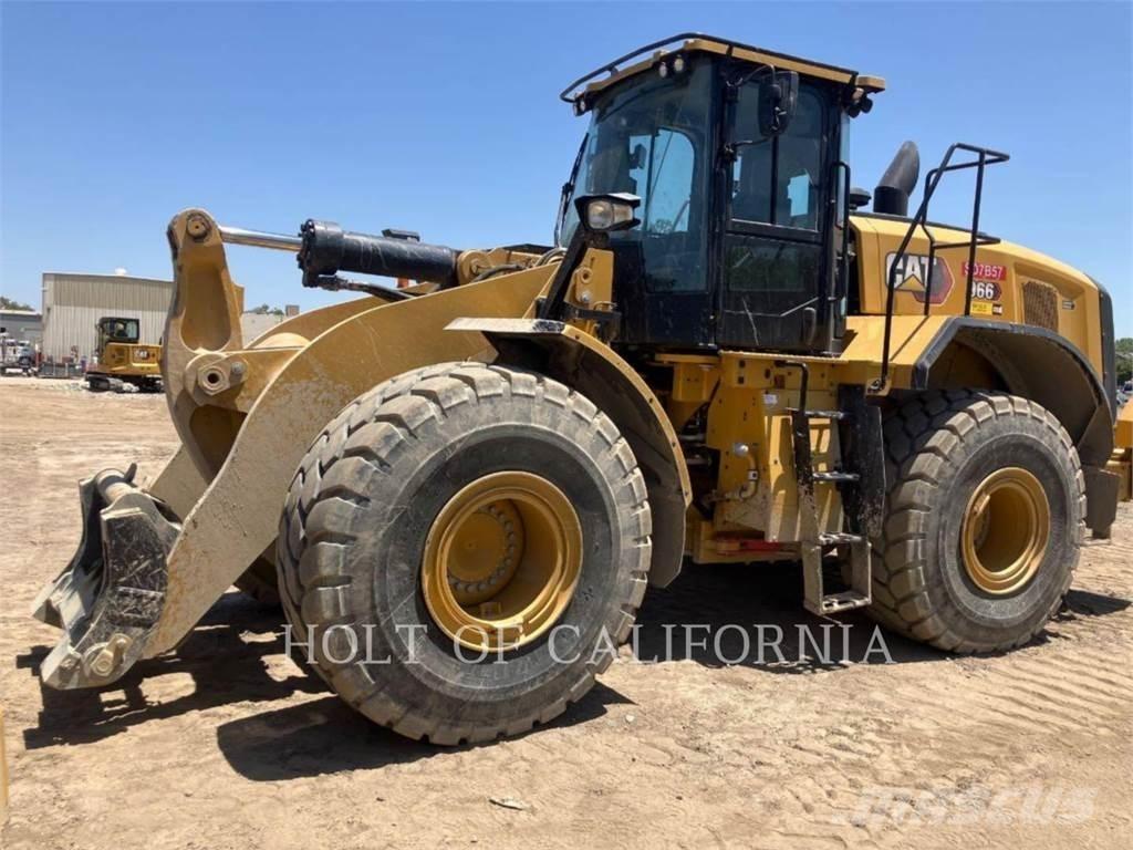 CAT 966 Carregadeiras de rodas
