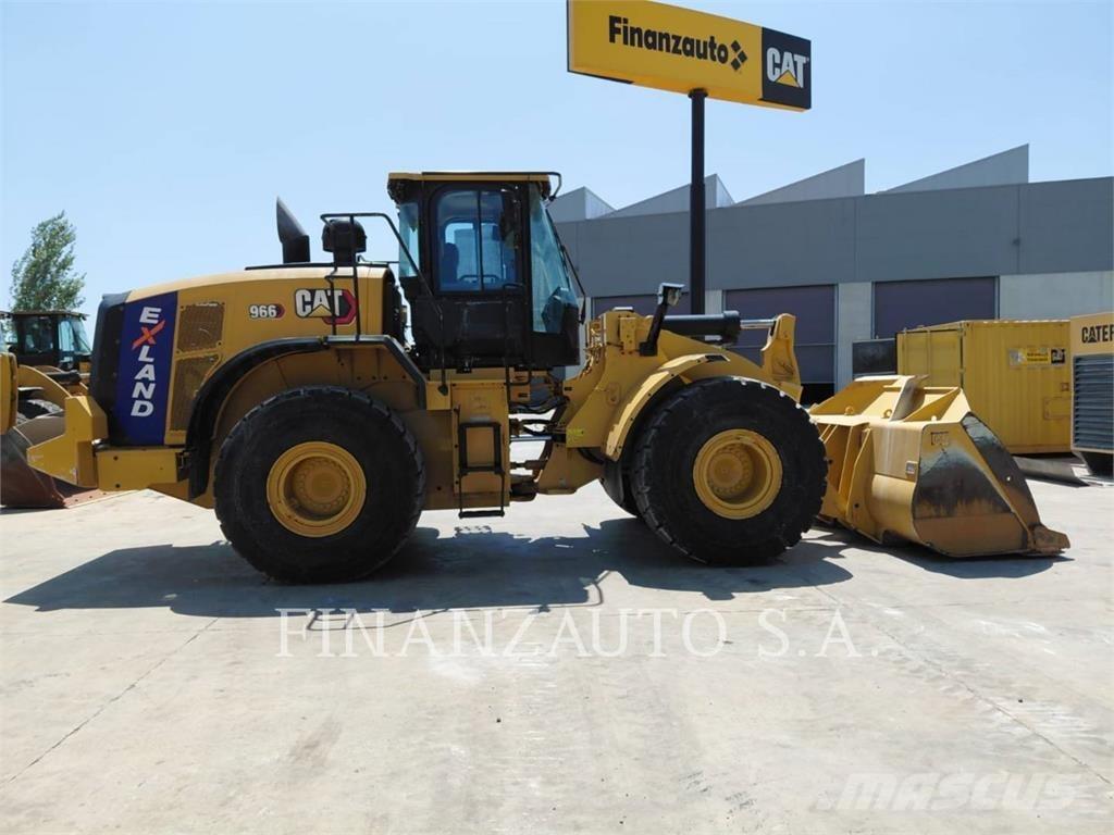 CAT 966 Carregadeiras de rodas