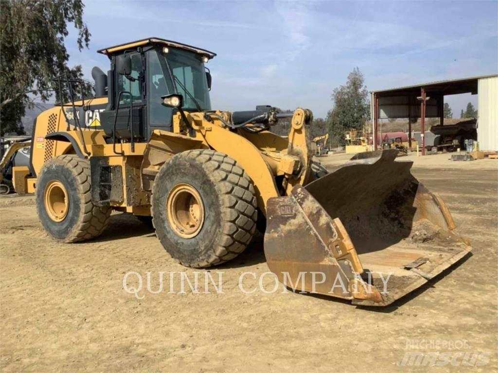 CAT 966K Carregadeiras de rodas