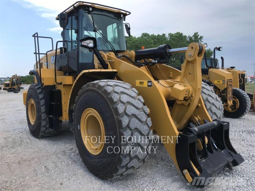 CAT 966M Carregadeiras de rodas