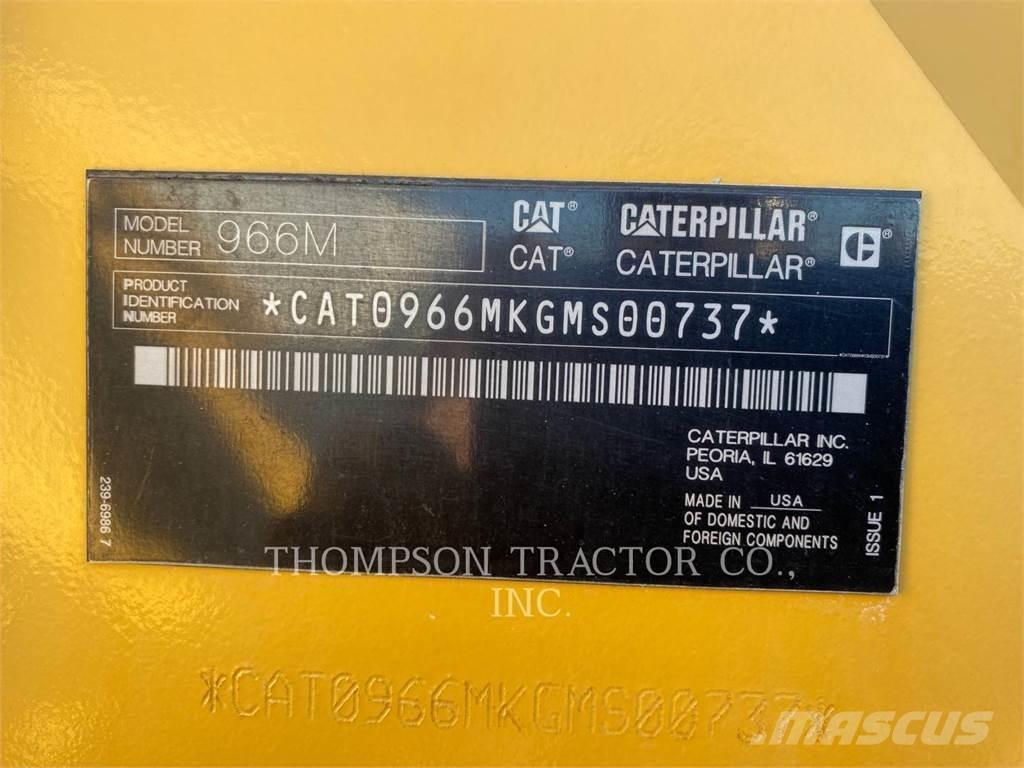 CAT 966M Carregadeiras de rodas