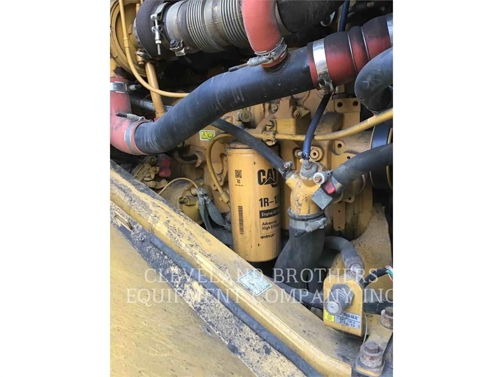 CAT 966M Carregadeiras de rodas