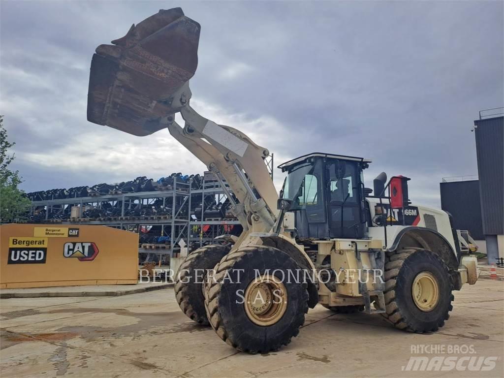 CAT 966M Carregadeiras de rodas