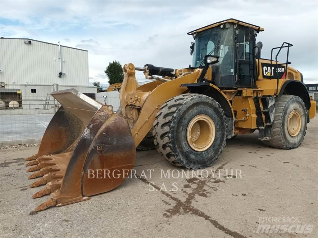 CAT 966M Carregadeiras de rodas