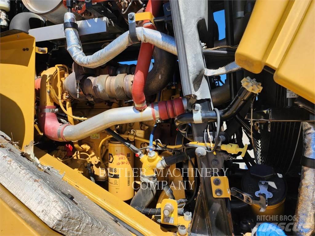 CAT 966M Carregadeiras de rodas