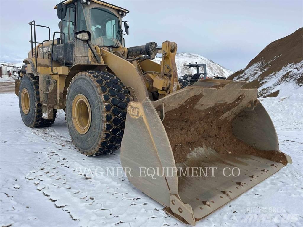 CAT 966M Carregadeiras de rodas