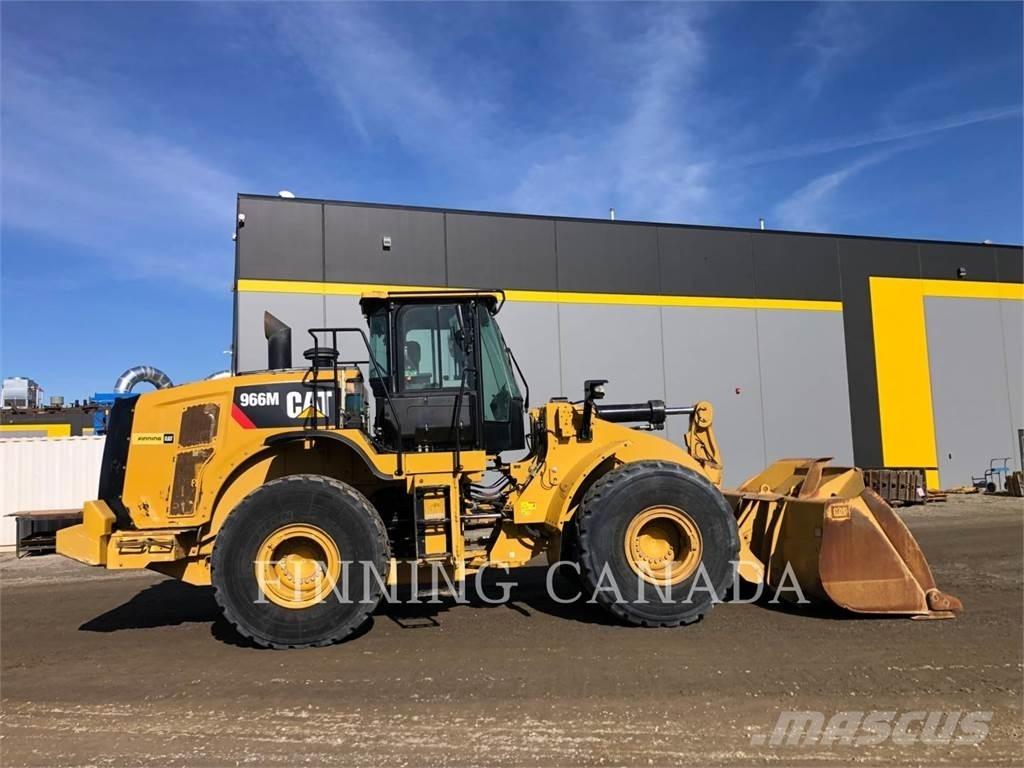 CAT 966M Carregadeiras de rodas
