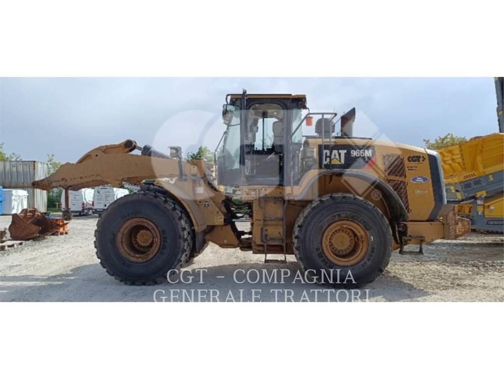 CAT 966M Carregadeiras de rodas