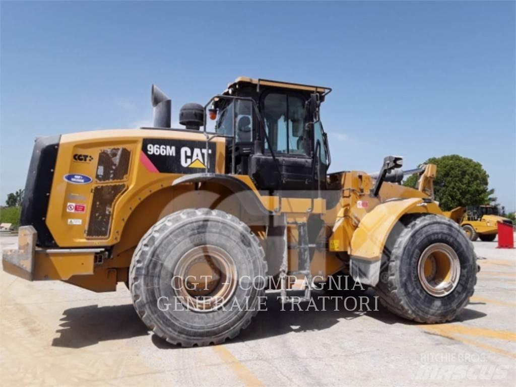 CAT 966M Carregadeiras de rodas