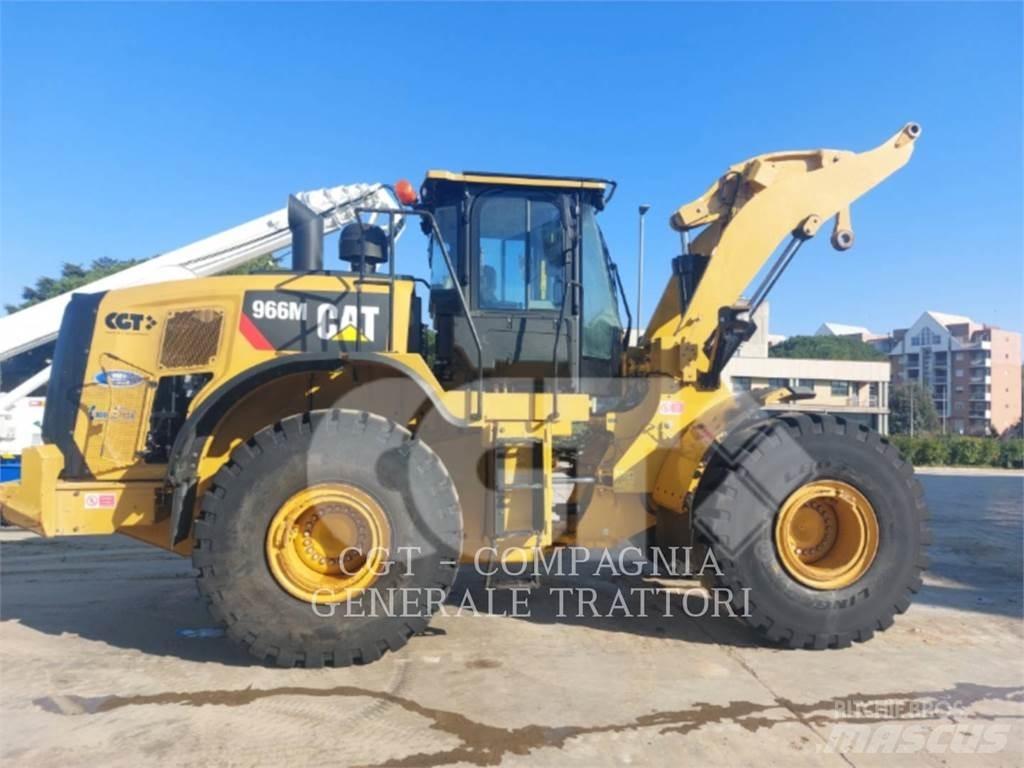 CAT 966M Carregadeiras de rodas
