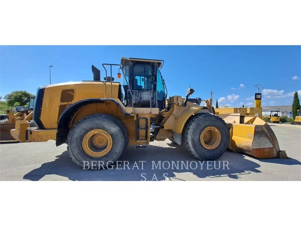 CAT 966M Carregadeiras de rodas