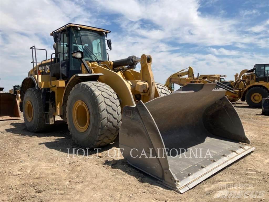 CAT 966M Carregadeiras de rodas