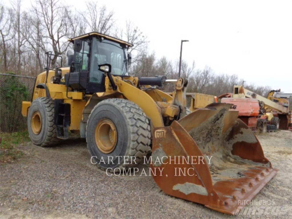 CAT 966M Carregadeiras de rodas