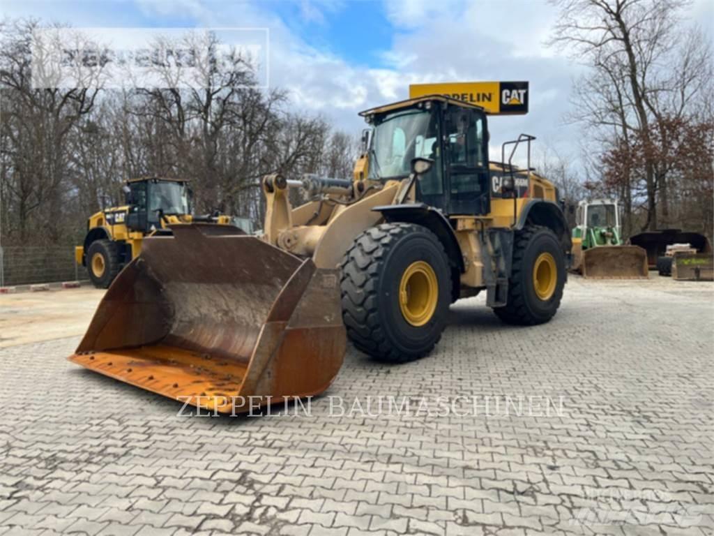 CAT 966M Carregadeiras de rodas
