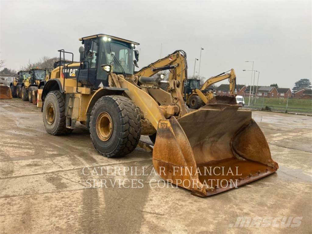 CAT 966M Carregadeiras de rodas