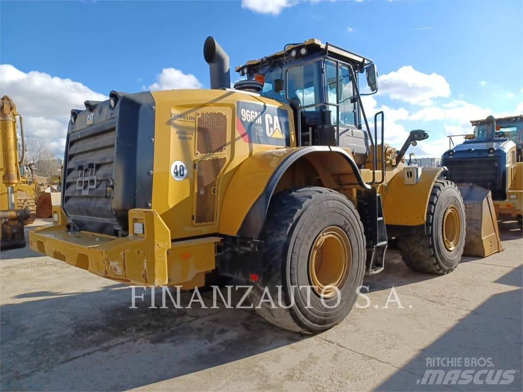 CAT 966M Carregadeiras de rodas