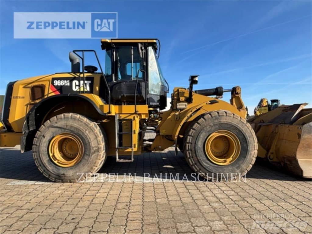 CAT 966M Carregadeiras de rodas
