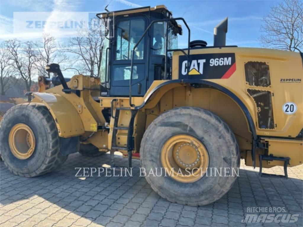 CAT 966M Carregadeiras de rodas