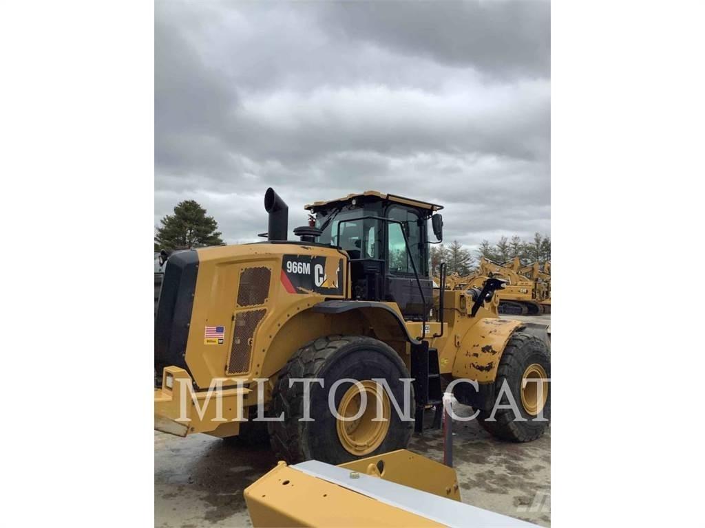 CAT 966M Carregadeiras de rodas