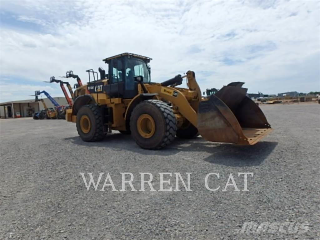 CAT 966M Carregadeiras de rodas