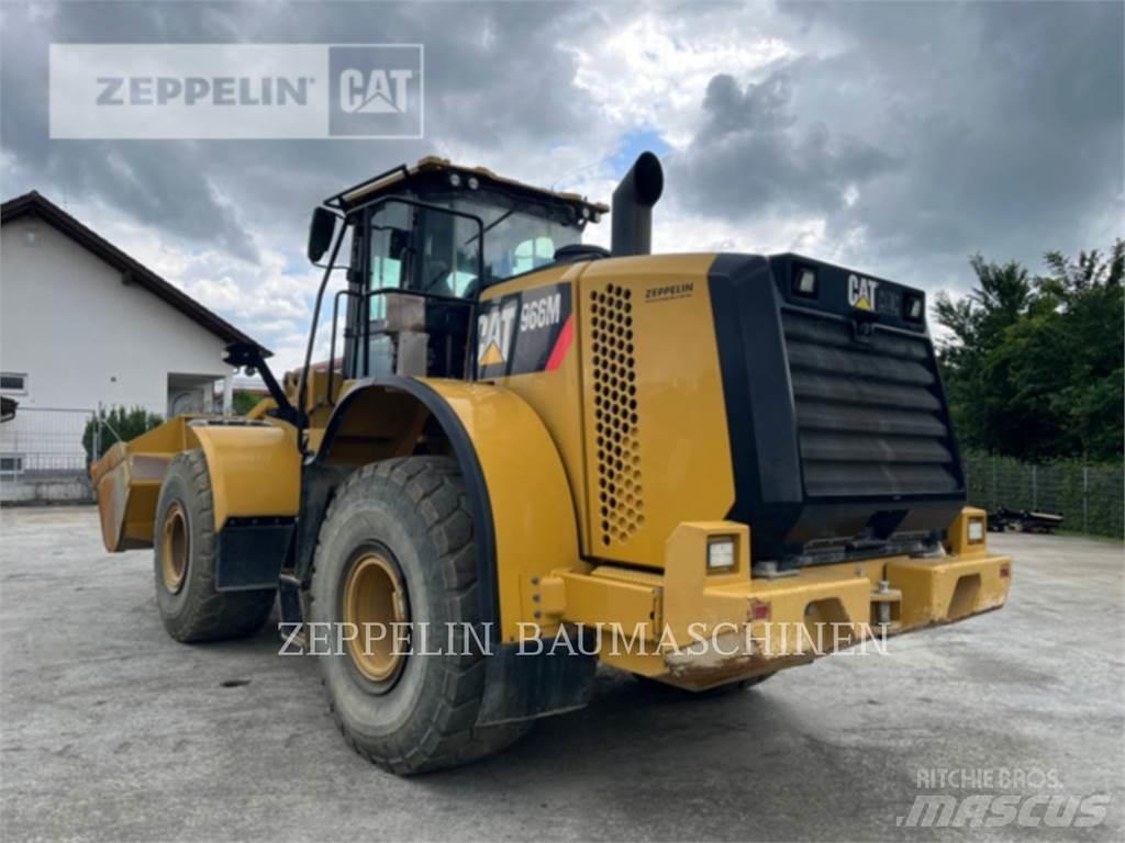 CAT 966M Carregadeiras de rodas
