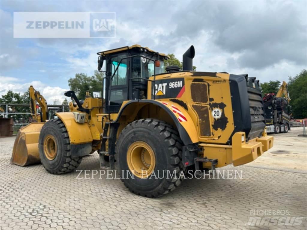 CAT 966M Carregadeiras de rodas