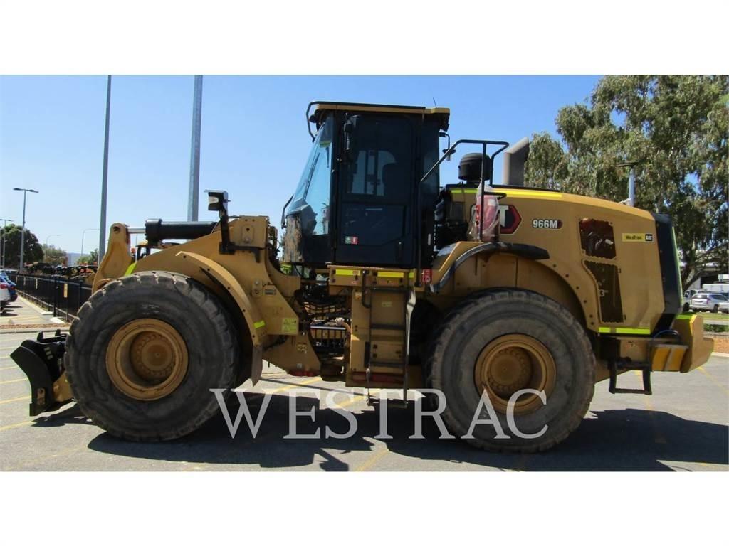 CAT 966M Carregadeiras de rodas