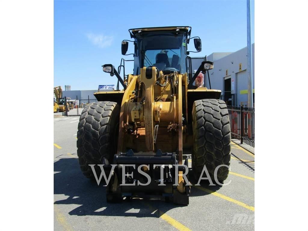 CAT 966M Carregadeiras de rodas
