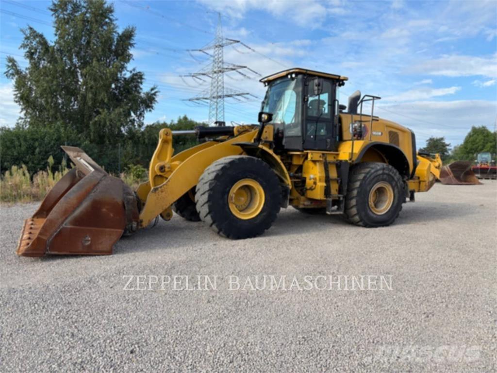 CAT 966M Carregadeiras de rodas