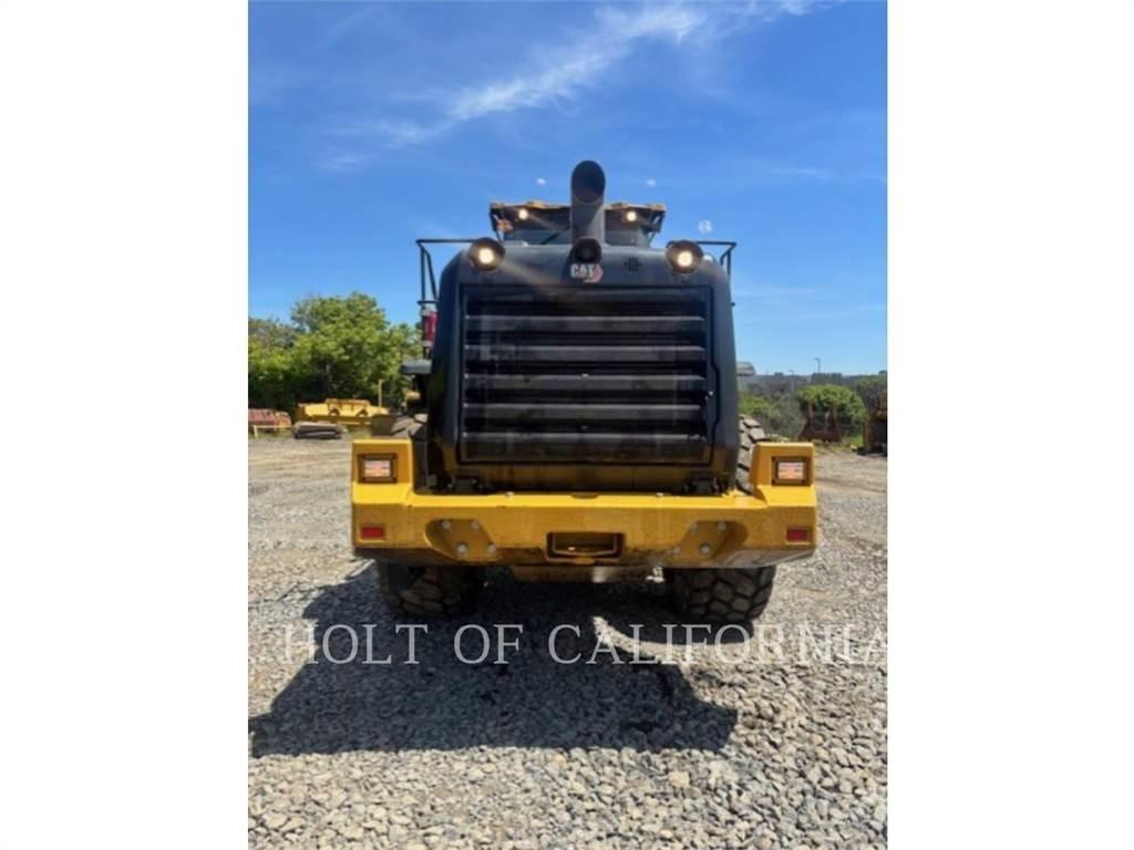 CAT 966M Carregadeiras de rodas