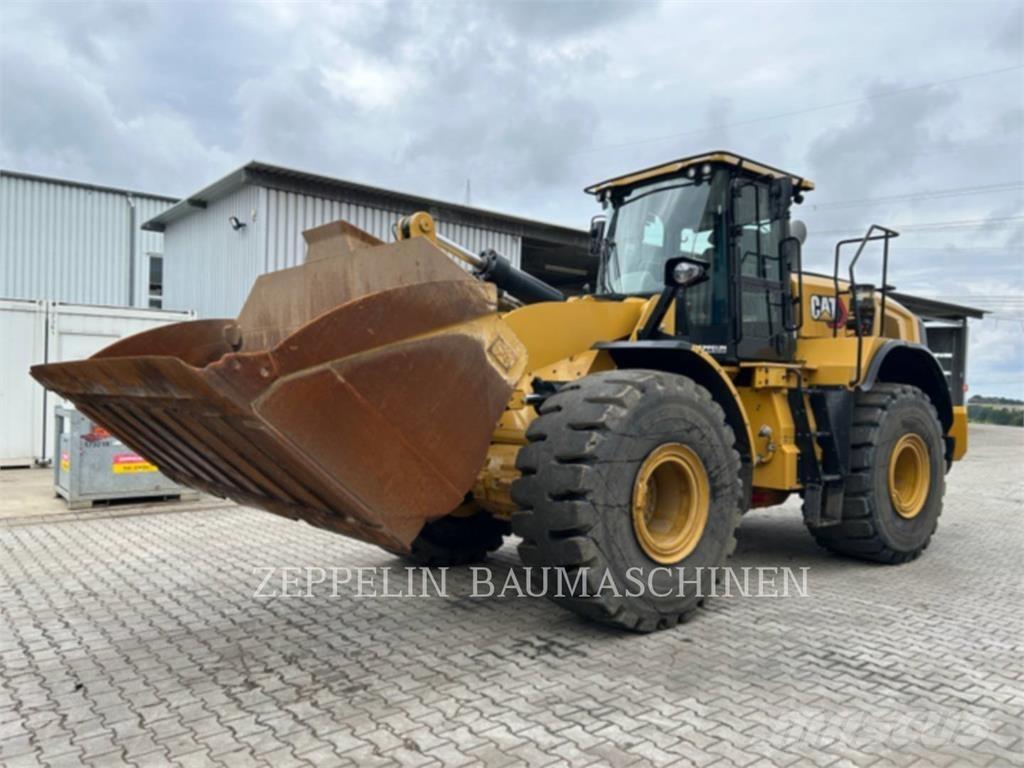 CAT 966M Carregadeiras de rodas