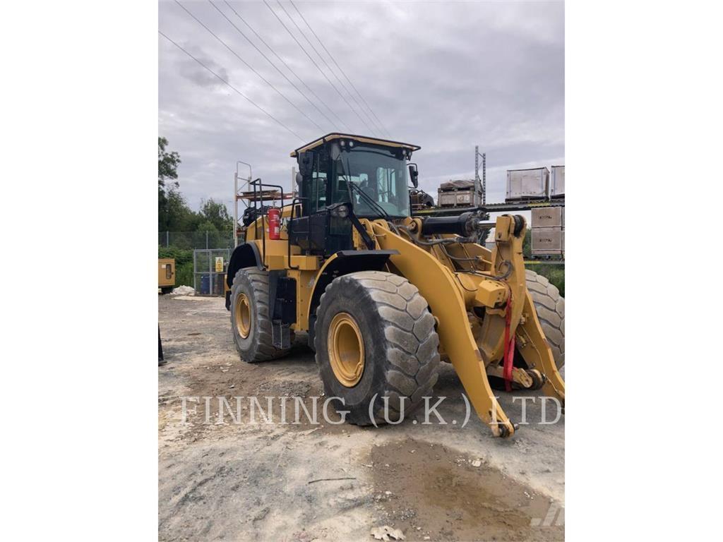 CAT 966M Carregadeiras de rodas