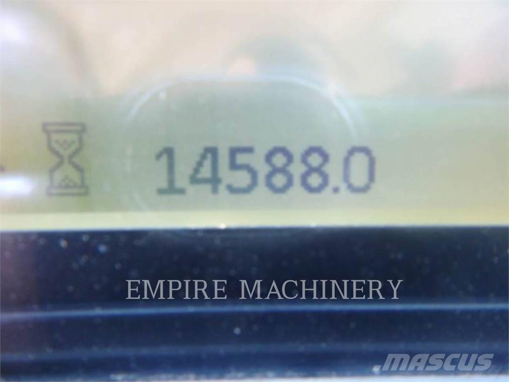 CAT 966M Carregadeiras de rodas